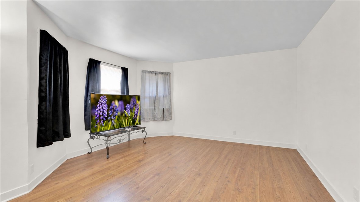 34 Glasgow Street Rochester, NY 14608 - Photo 30 of 34