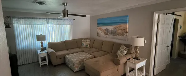 $2,650 | 824 Devon Road, Venice, FL 34293