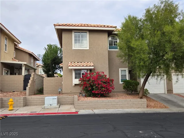 $1,995 | 9264 Apache Springs Drive, Las Vegas, NV 89117