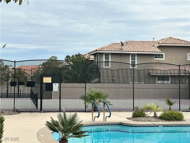 $1,995 | 9264 Apache Springs Drive, Las Vegas, NV 89117
