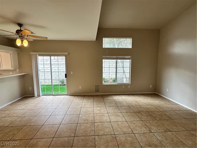 $1,995 | 9264 Apache Springs Drive, Las Vegas, NV 89117