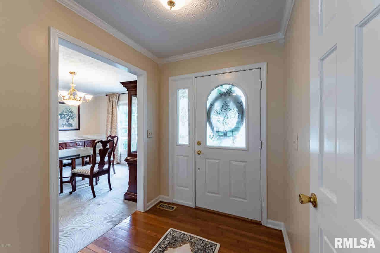1803 Reveille Road Marion, IL 62959 - Photo 6 of 37 Gallery Image 6