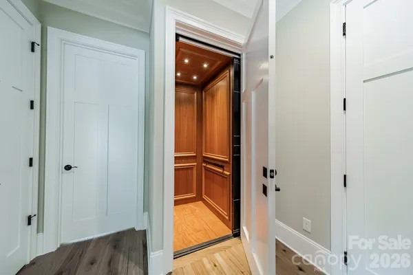 $1,625,000 | 519 Winding Way, Unit 5, Belmont, NC 28012