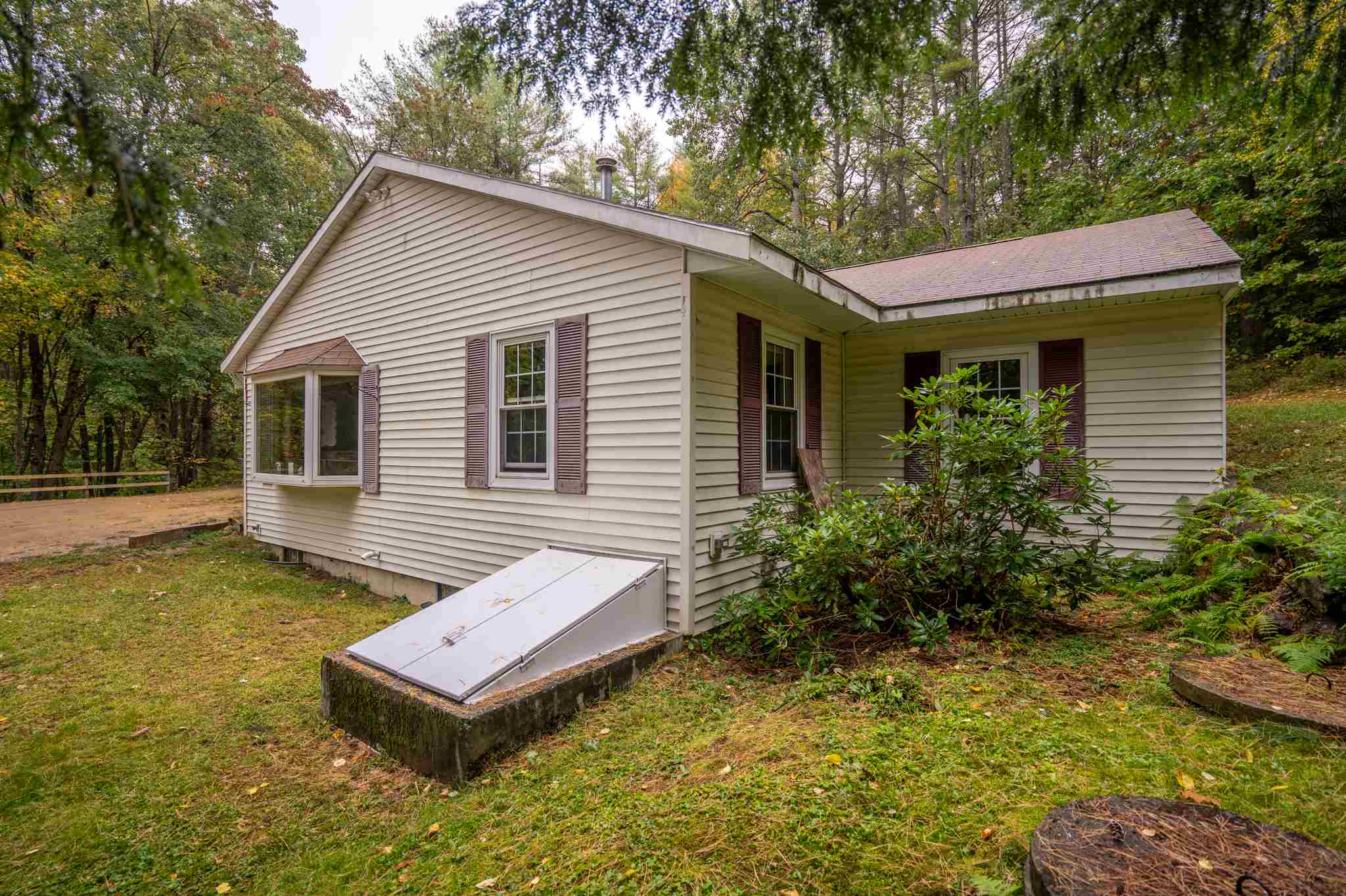 70 Turnpike Road Northfield, NH 03276 - Photo 3 of 18