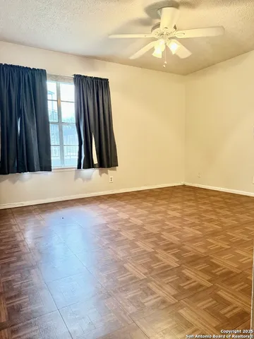 $675 | 911 Vance Jackson Road, Unit 104J, San Antonio, TX 78201