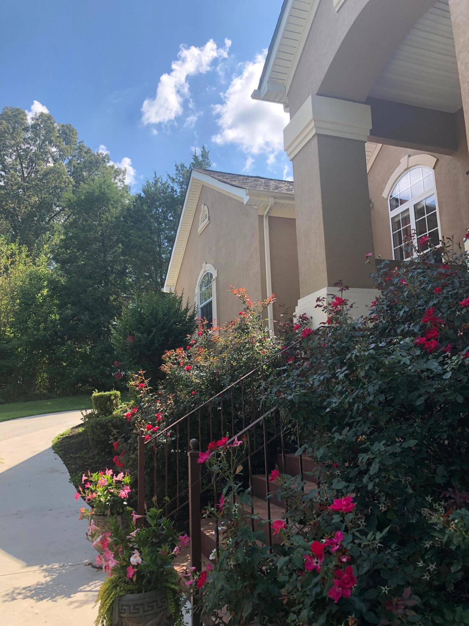 8013 Fieldstone Road Knoxville, TN 37938 - Photo 2 of 24 Gallery Image 2