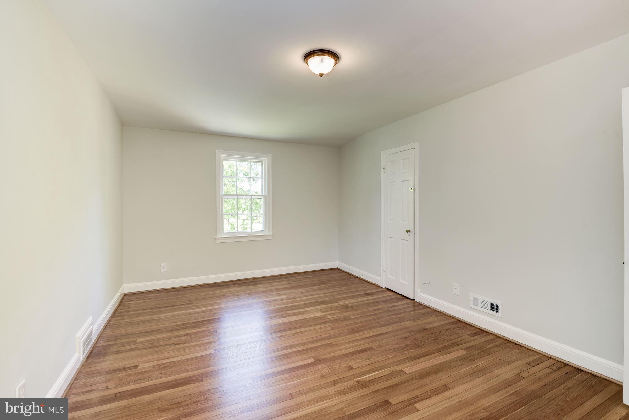 2836 Rittenhouse Street Northwest Washington, DC 20015 - Photo 20 of 33