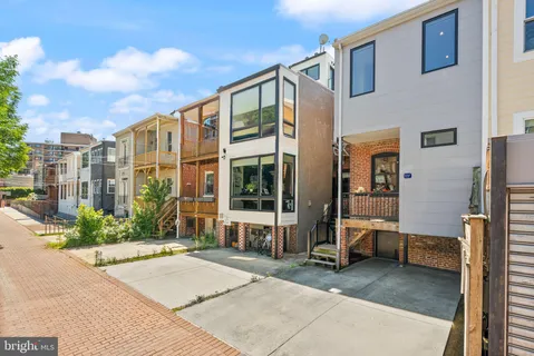 $1,749,000 | 1747 Swann Street Northwest, Washington, DC 20009