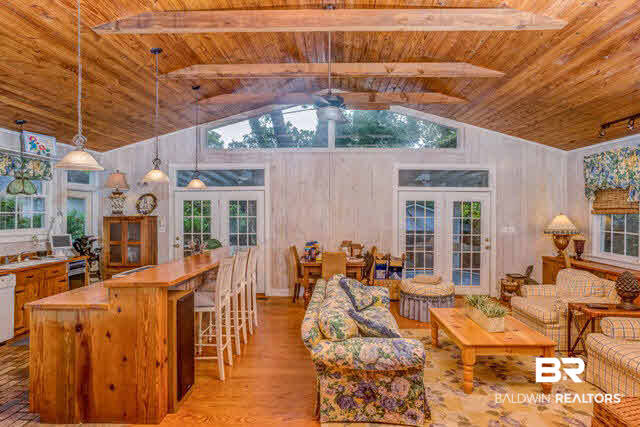 18 Fels Avenue Fairhope, AL 36532 - Photo 11 of 33 Open Kitchen