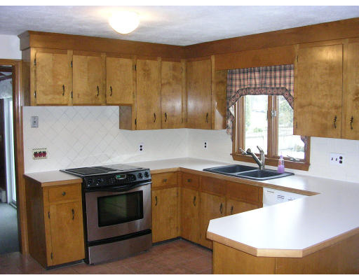 3 Fox Hill Road Blackstone, MA 01504 - Photo 2 of 8 Gallery Image 2