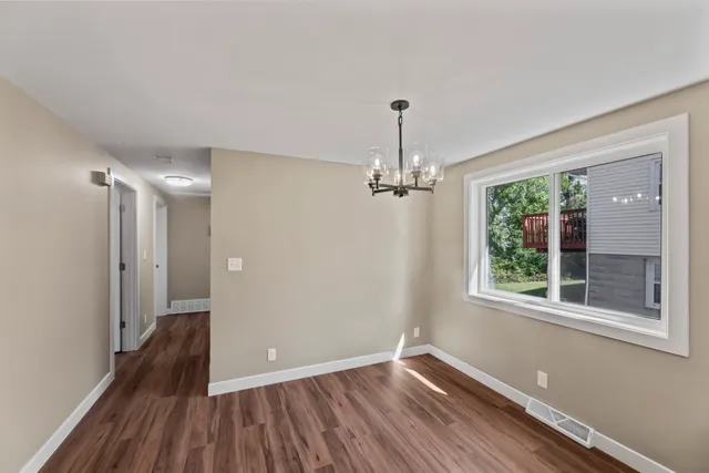 $550,000 | 711 Division Street, Delafield, WI 53018