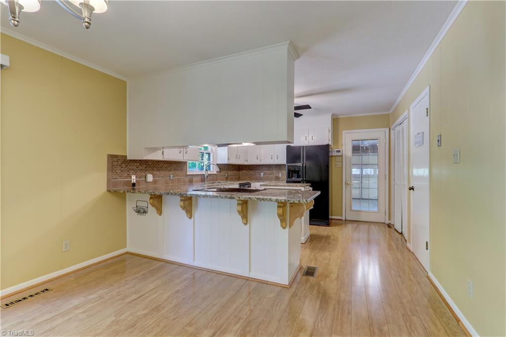 154 Sigmon Road Pelham, NC 27311 - Photo 13 of 43 Dining/Kitchen