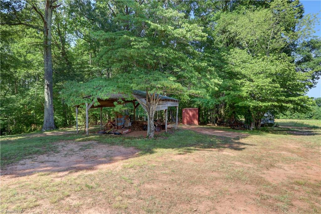 154 Sigmon Road Pelham, NC 27311 - Photo 33 of 43 Shed and storage
