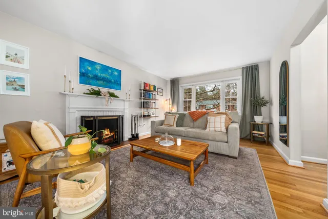 $874,900 | 3216 Patrick Henry Drive, Falls Church, VA 22044