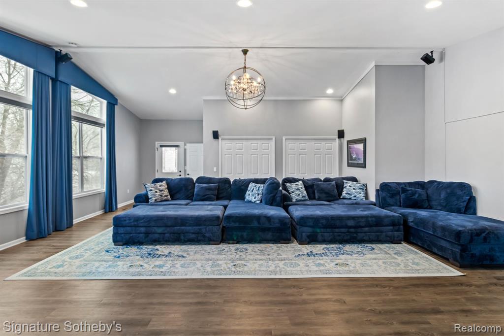 4161 Gregory Road Lake Orion, MI 48359 - Photo 19 of 32 Gallery Image 19