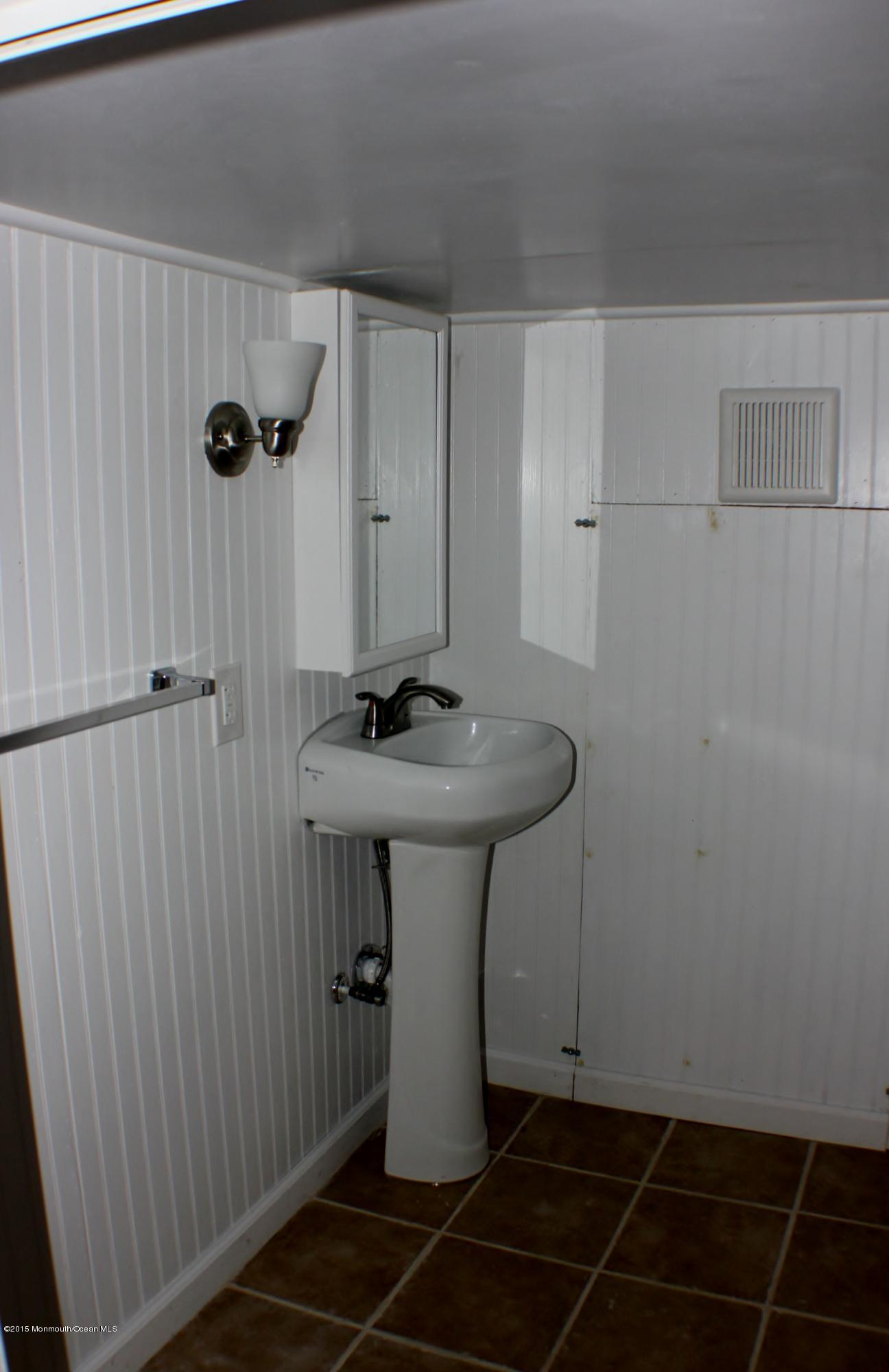 1228 Corlies Avenue, Unit RENTAL Neptune Township, NJ 07753 - Photo 27 of 32 bathd