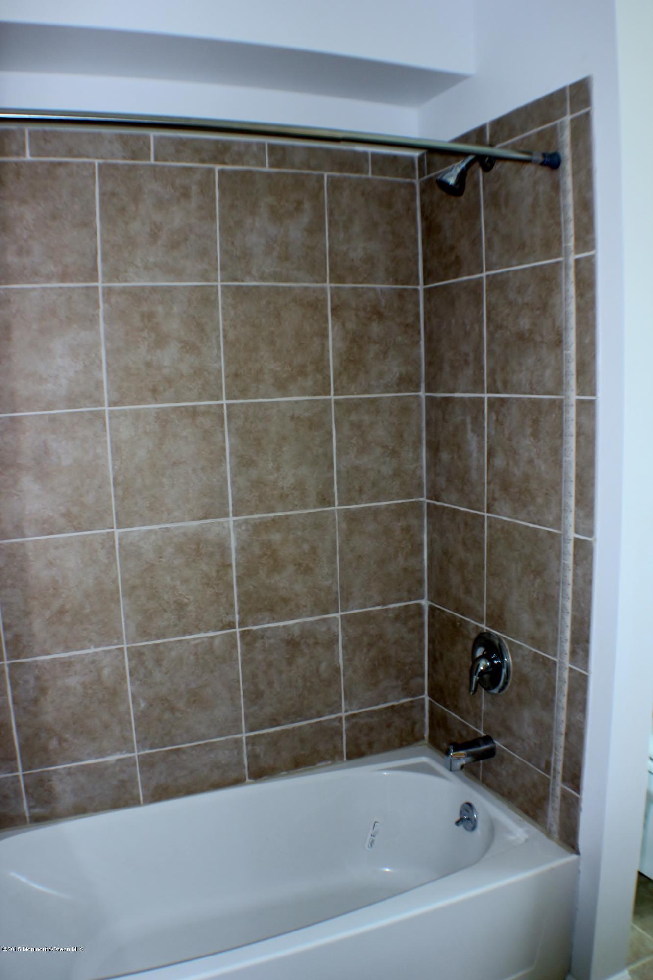 1228 Corlies Avenue, Unit RENTAL Neptune Township, NJ 07753 - Photo 31 of 32 bathf2