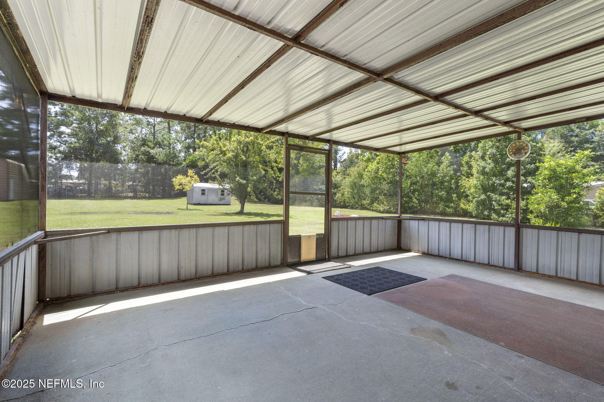 54230 Heller Road Callahan, FL 32011 - Photo 29 of 37 a view of a backyard