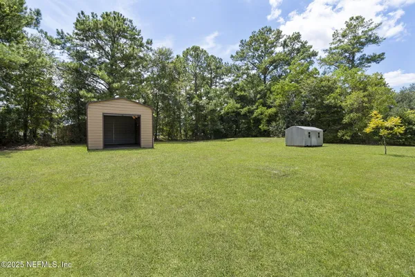 a view of a outdoor space and a yard