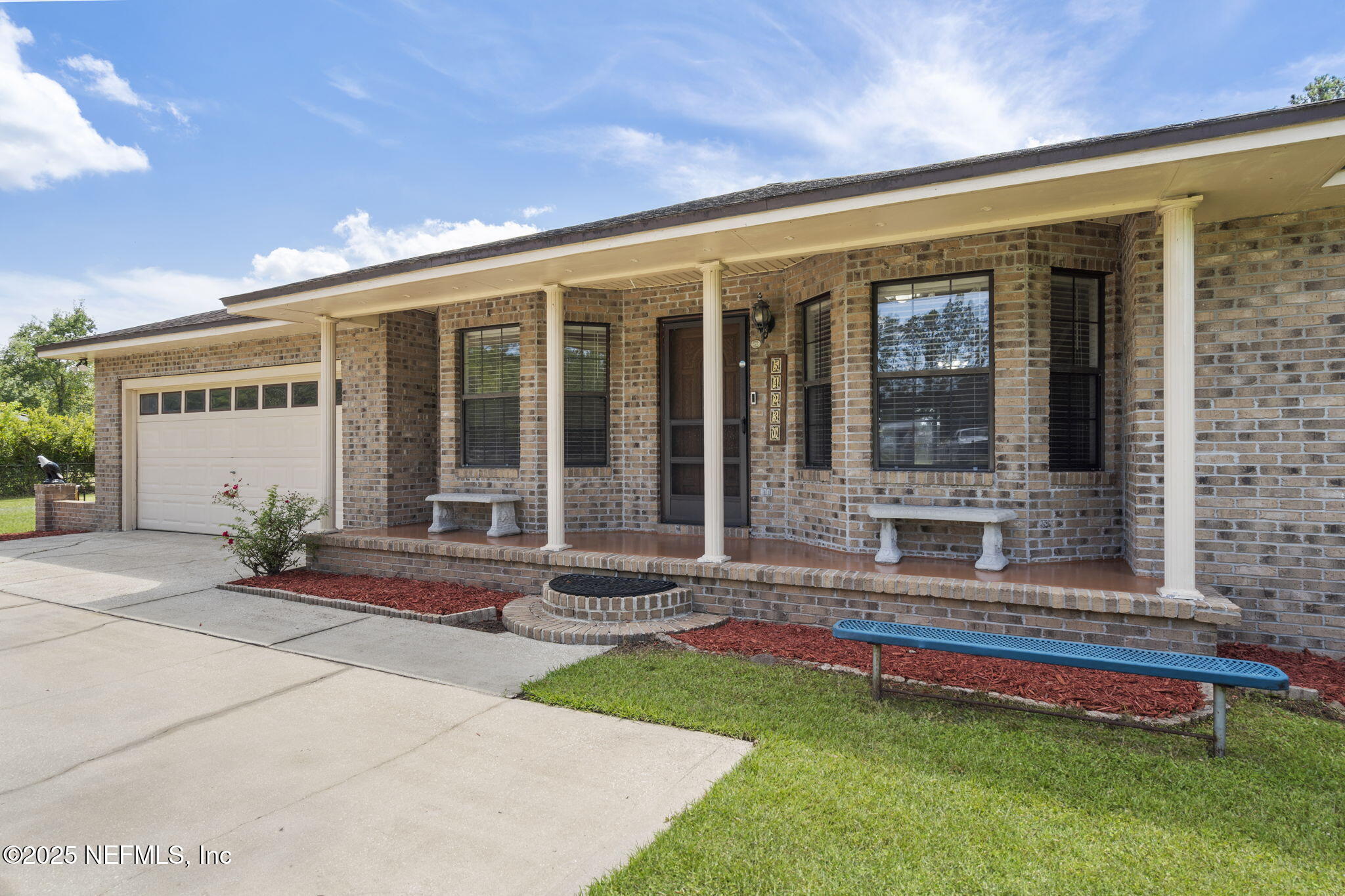54230 Heller Road Callahan, FL 32011 - Photo 6 of 37 a front view of house with yard