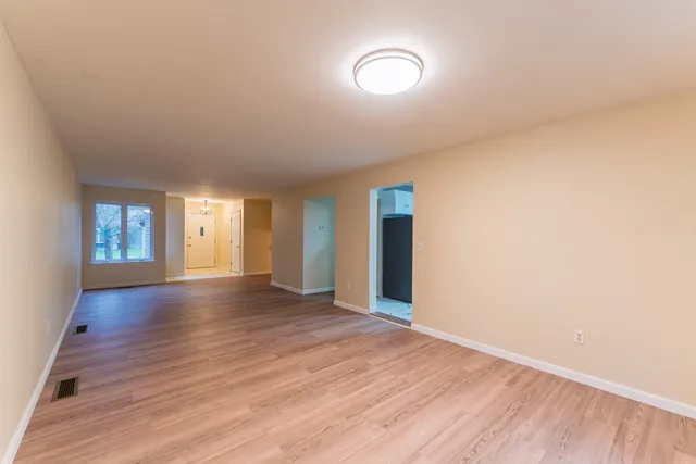 $2,200 | 208 Castlewood Drive, Unit 208, Bloomfield, CT 06002