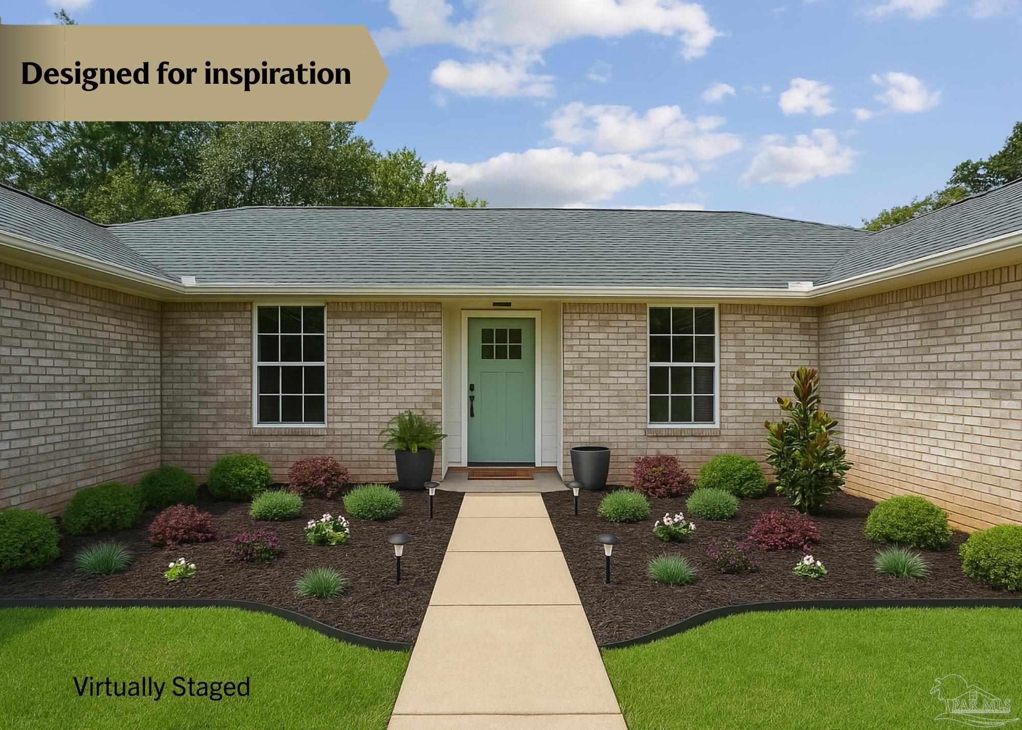 a view of a house with a yard