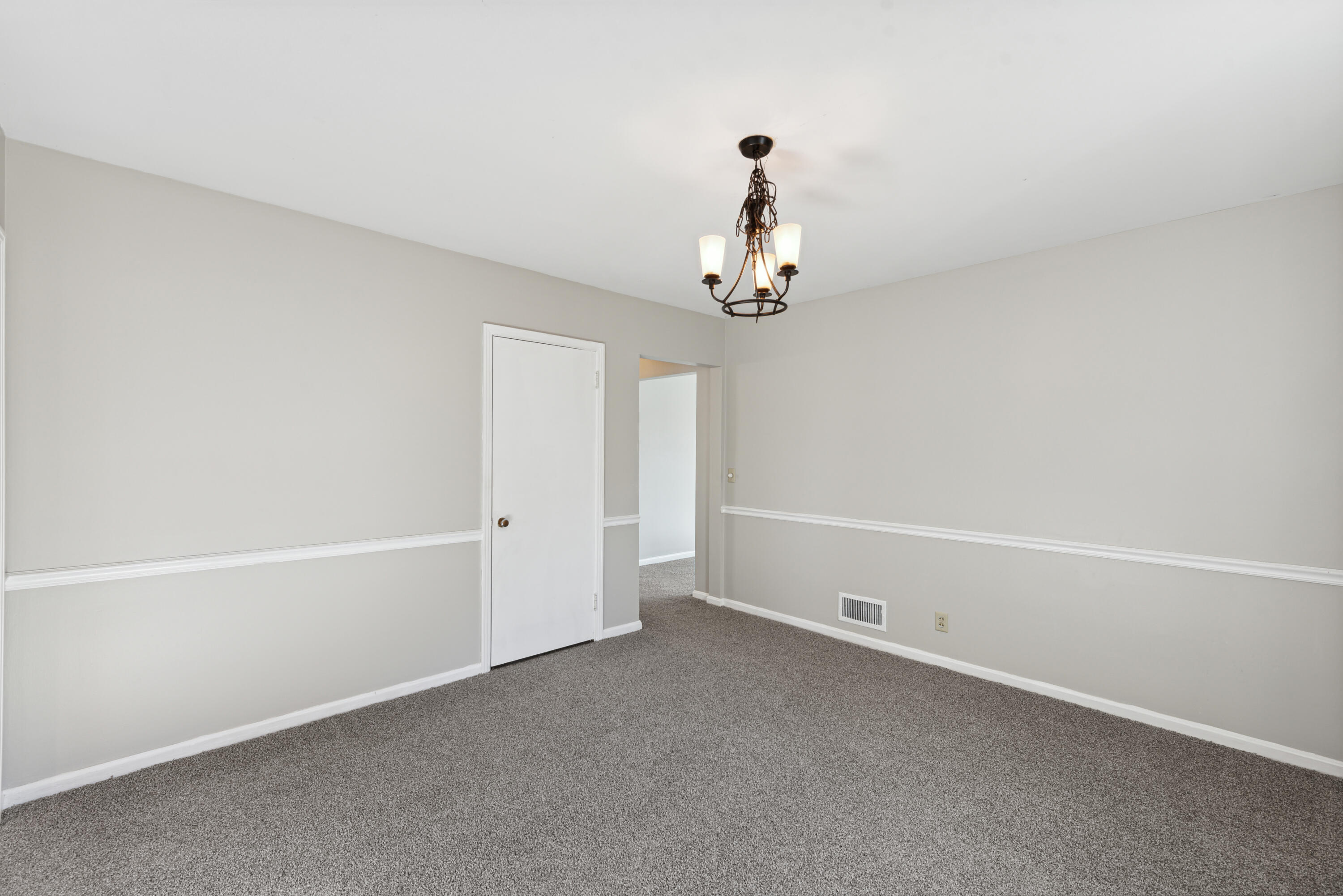 1646 Amsterdam Road Fort Wright, KY 41011 - Photo 10 of 40 Gallery Image 10