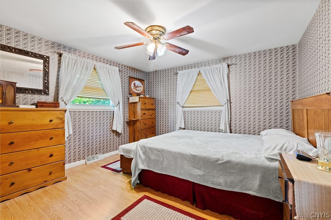 1548 West Genesee St Road Aurelius, NY 13021 - Photo 19 of 39 Master bedroom
