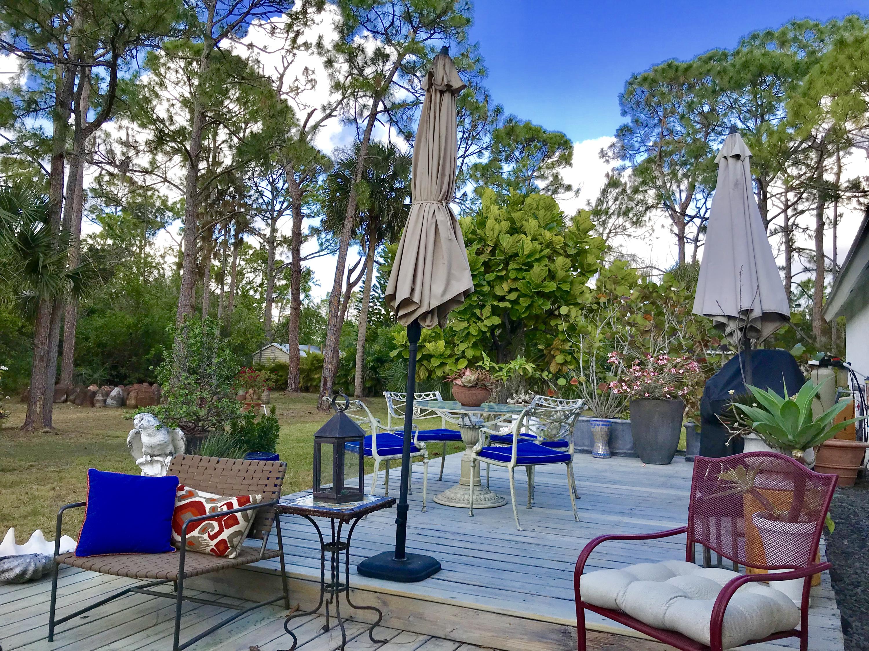 17353 82nd Road North Loxahatchee, FL 33470 - Photo 2 of 31 Back deck
