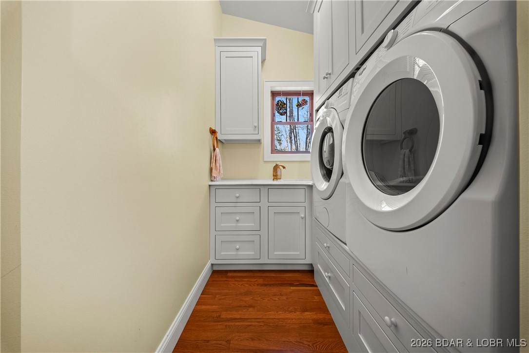 21255 Lark Road Lebanon, MO 65536 - Photo 19 of 75 Laundry Room