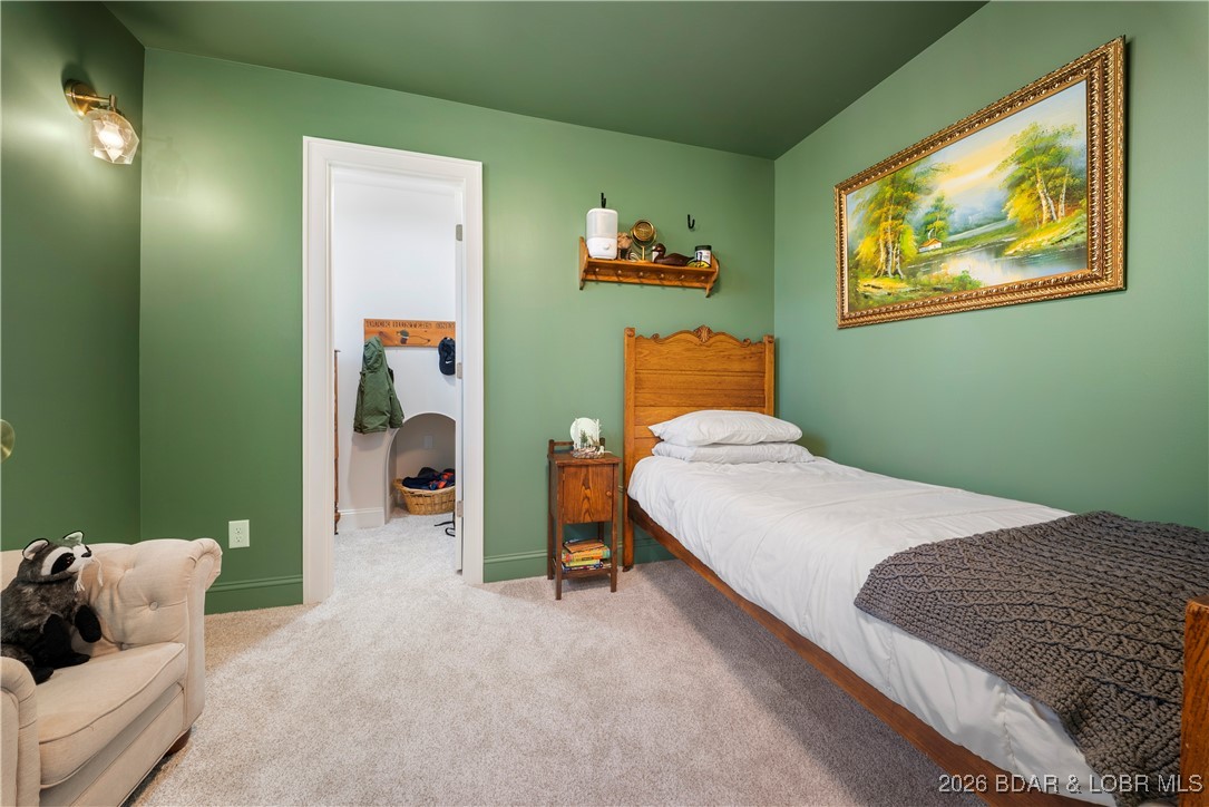 21255 Lark Road Lebanon, MO 65536 - Photo 28 of 75 Upper Level Bedroom #2