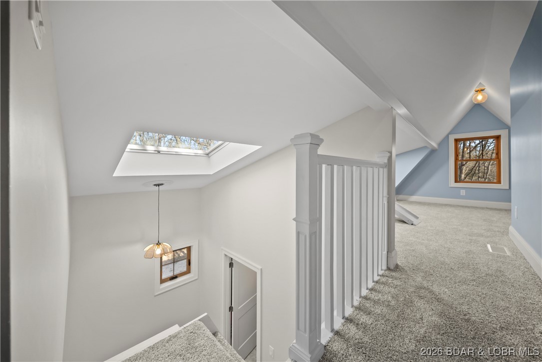 21255 Lark Road Lebanon, MO 65536 - Photo 31 of 75 Loft Space