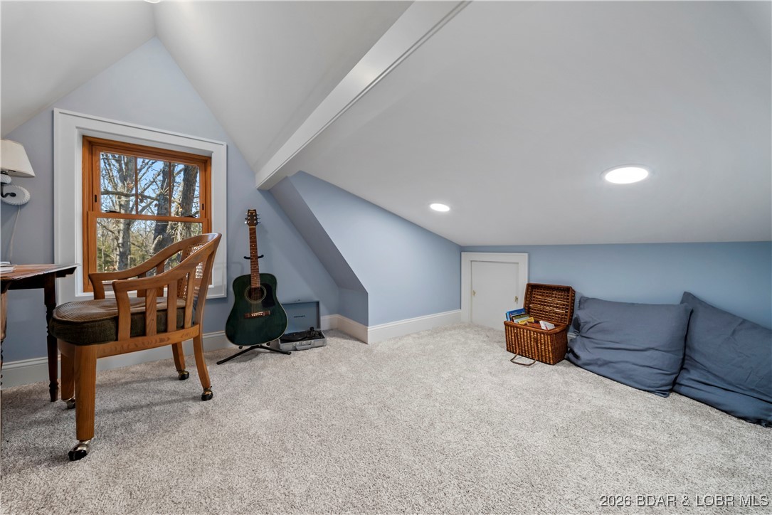 21255 Lark Road Lebanon, MO 65536 - Photo 34 of 75 Loft Space