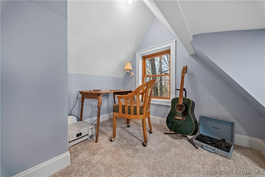 21255 Lark Road Lebanon, MO 65536 - Photo 35 of 75 Loft Space