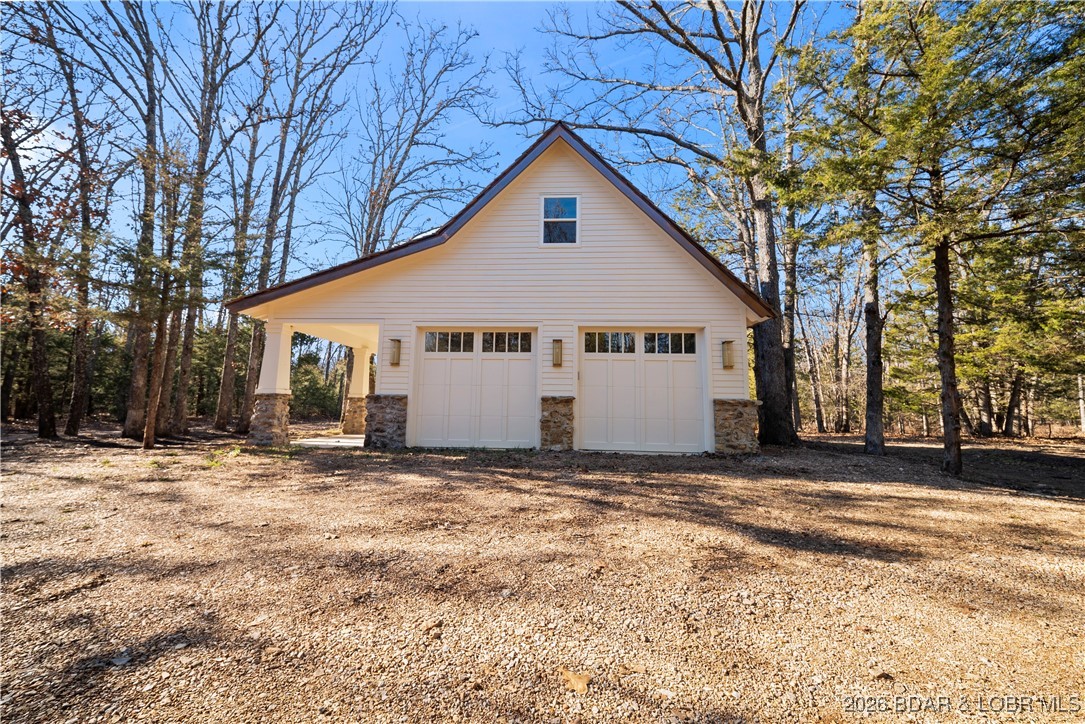21255 Lark Road Lebanon, MO 65536 - Photo 64 of 75 Detached Garage