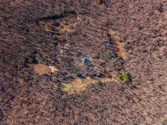 $973,000 | 21255 Lark Road, Lebanon, MO 65536