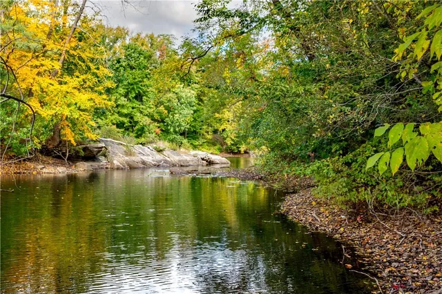 $15,900,000 | 325-361 Old Post Road, Bedford, NY 10506