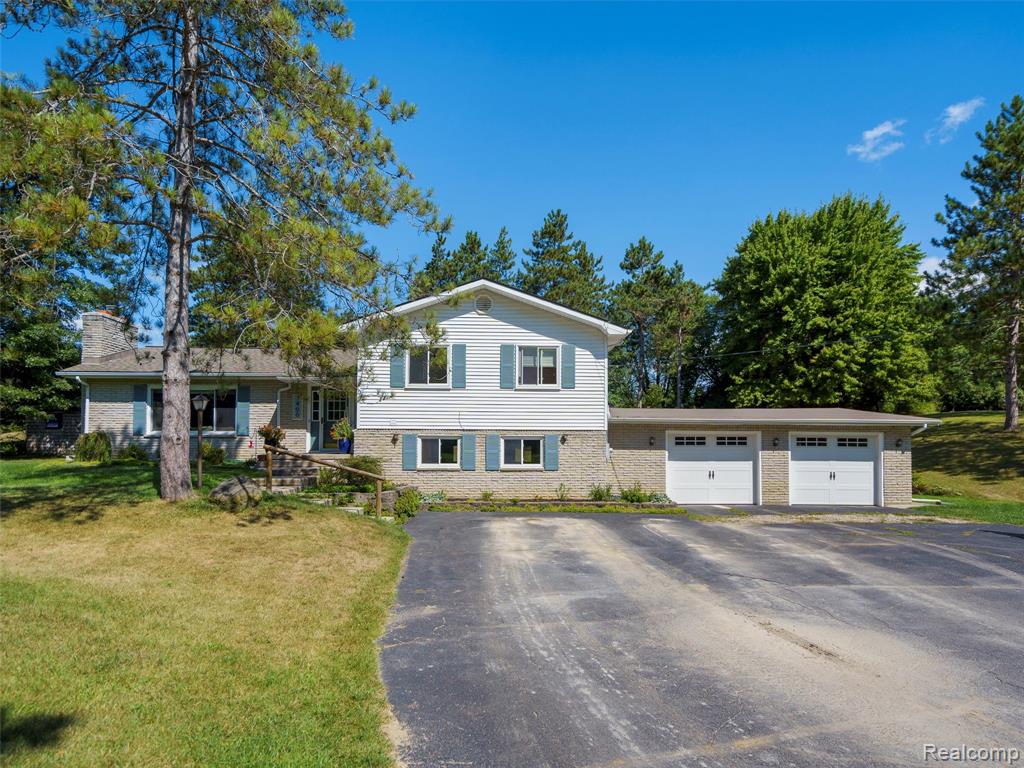 1400 West Predmore Road Oakland, MI 48363 - Photo 29 of 48 Gallery Image 29