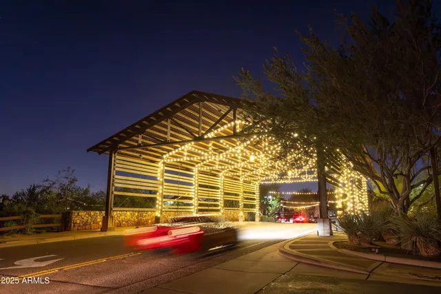 $1,350,000 | 9270 East Thompson Peak Parkway, Unit 354, Scottsdale, AZ 85255