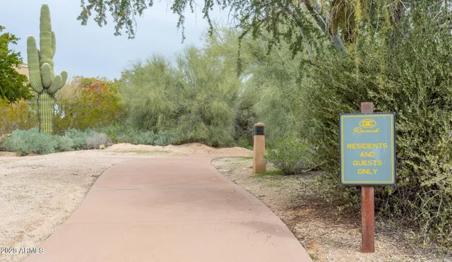 $1,350,000 | 9270 East Thompson Peak Parkway, Unit 354, Scottsdale, AZ 85255