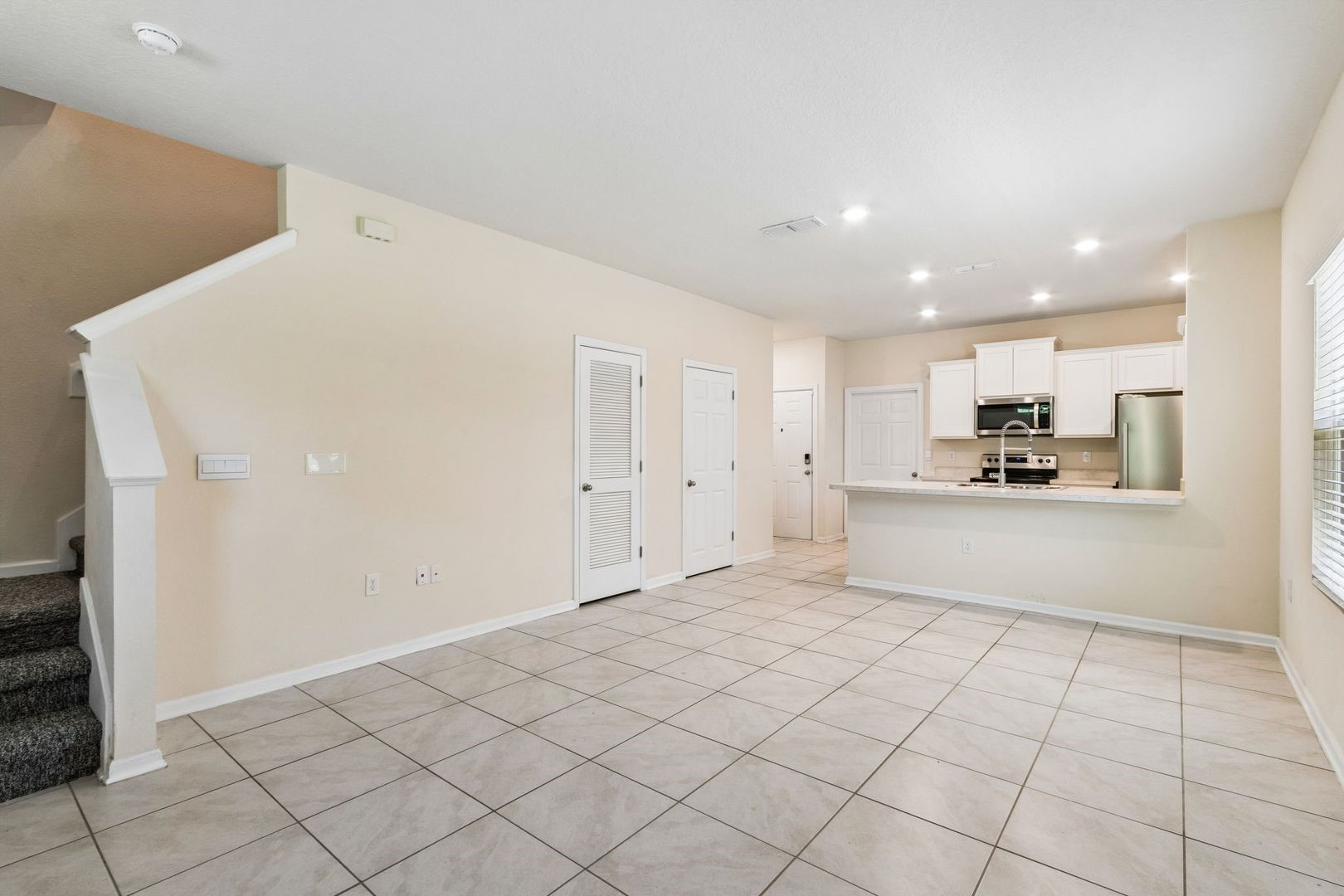 86928 Mainline Road Yulee, FL 32097 - Photo 10 of 42 Gallery Image 10