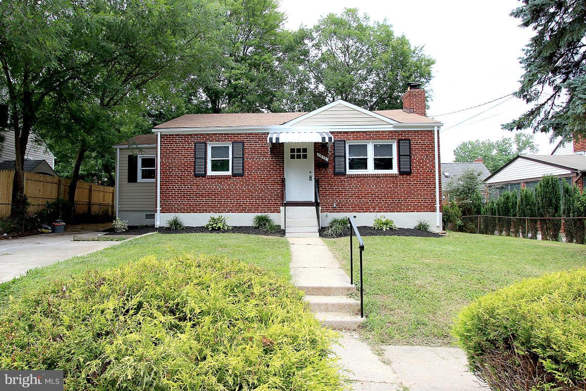 1515 Gridley Lane Silver Spring, MD 20902 - Photo 2 of 28 Exterior (Front)