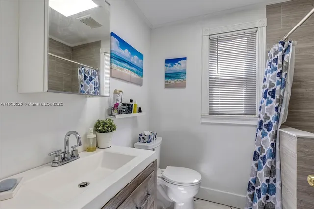 $3,100 | 431 Tamiami Boulevard, Miami, FL 33144