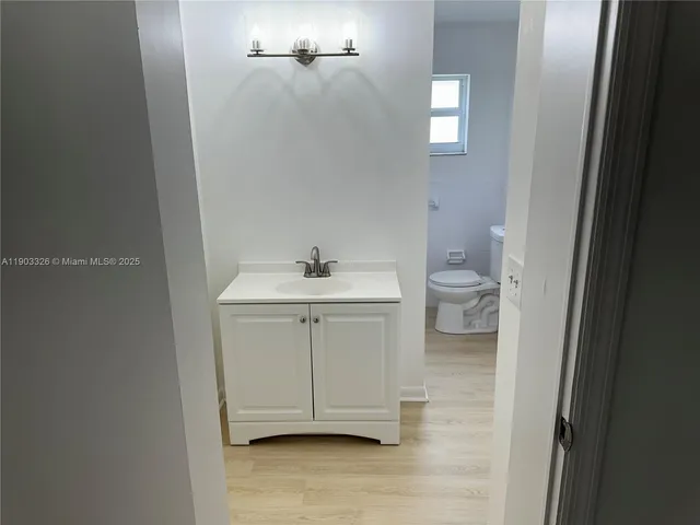 $3,100 | 431 Tamiami Boulevard, Miami, FL 33144