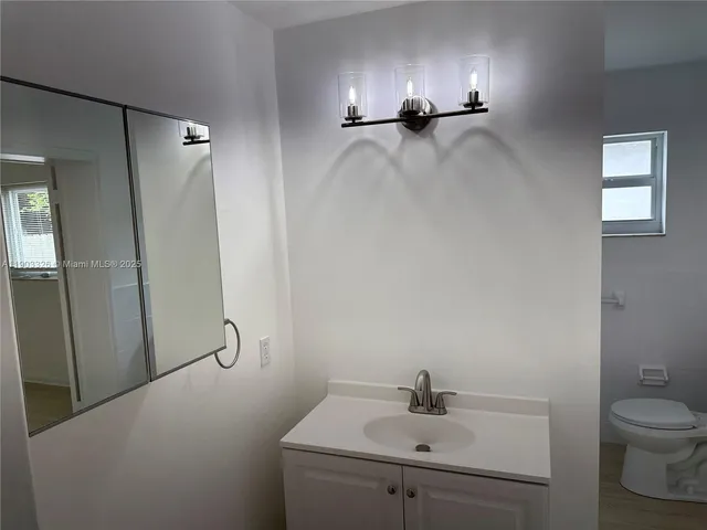 $3,100 | 431 Tamiami Boulevard, Miami, FL 33144