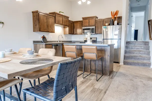 $275,000 | 8656 Gateway Circle, Monticello, MN 55362