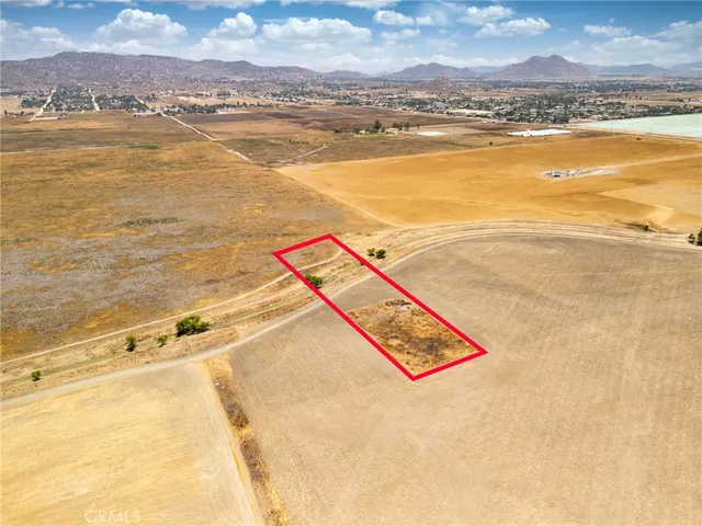 $379,900 | 27200 San Jacinto Avenue, Perris, CA 92571