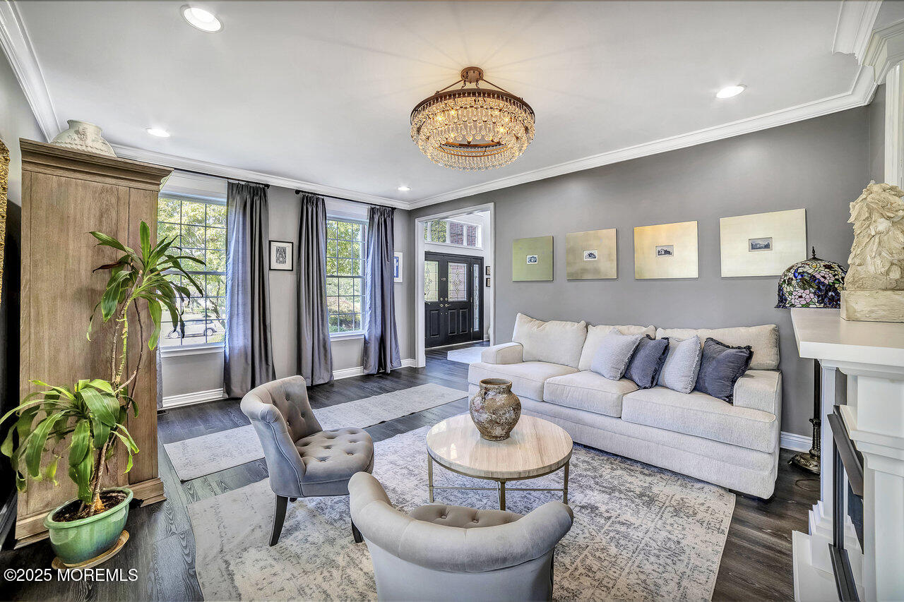 11 Victoria Court Cream Ridge, NJ 08514 - Photo 12 of 67 007_05a2192_21