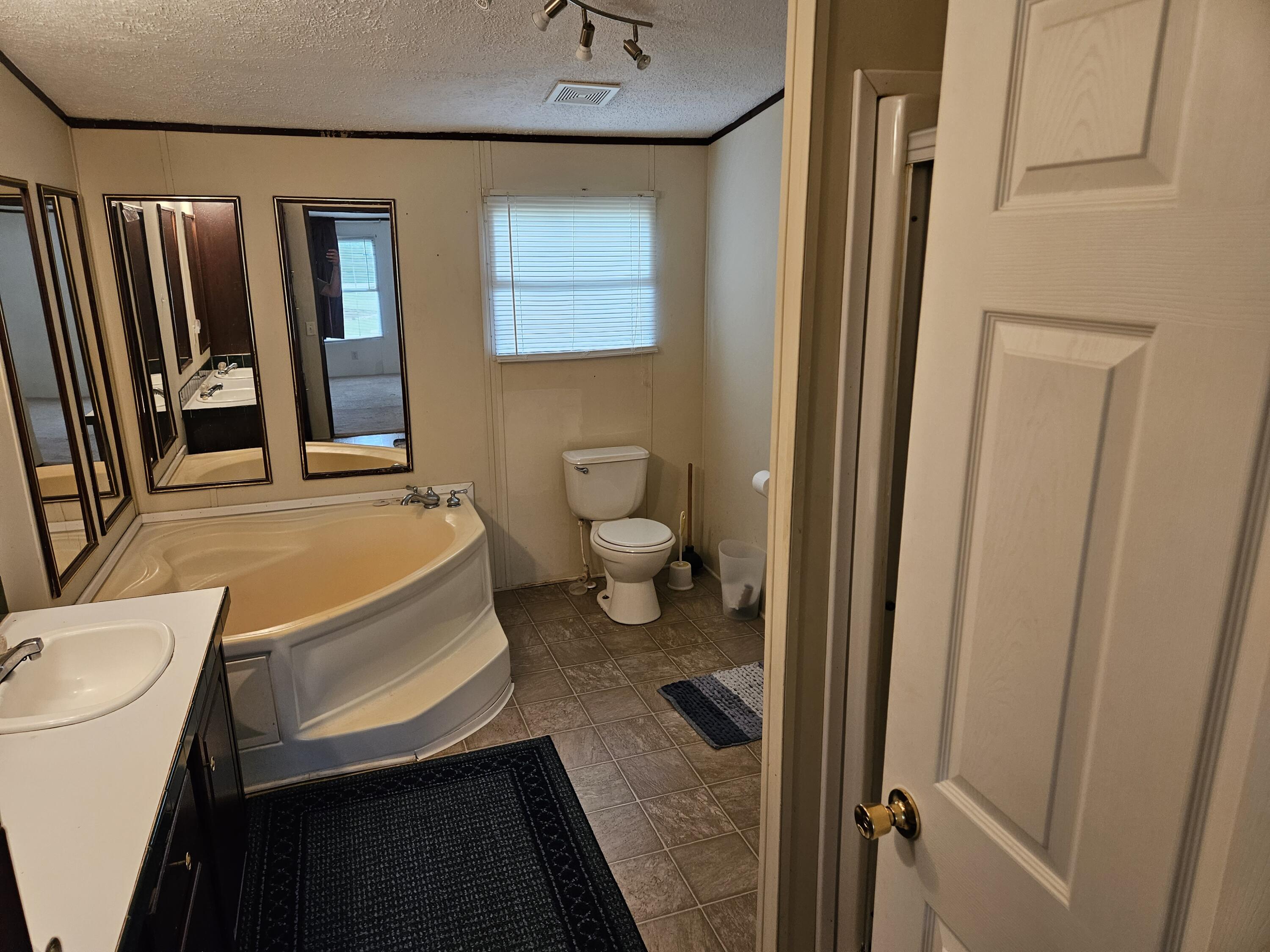 2497 Hancock Landing Road Waynesboro, GA 30830 - Photo 6 of 11 20230722_171449