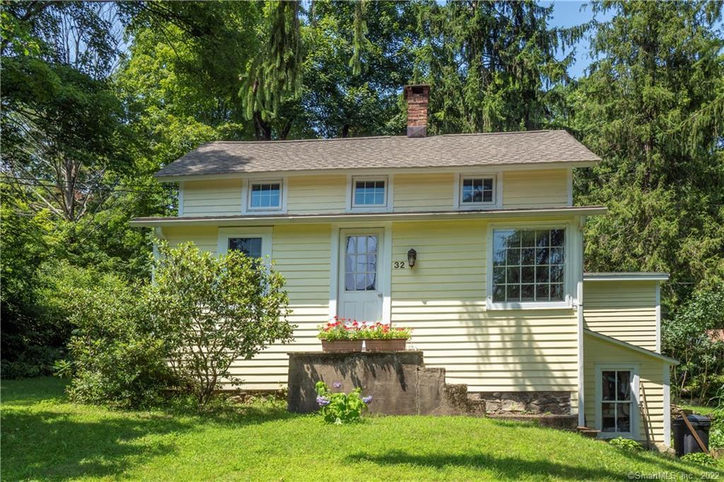 32 Old Georgetown Road Weston, CT 06883 - Photo 1 of 1